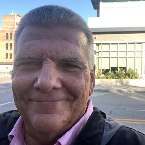 Meet your Posher, Chris